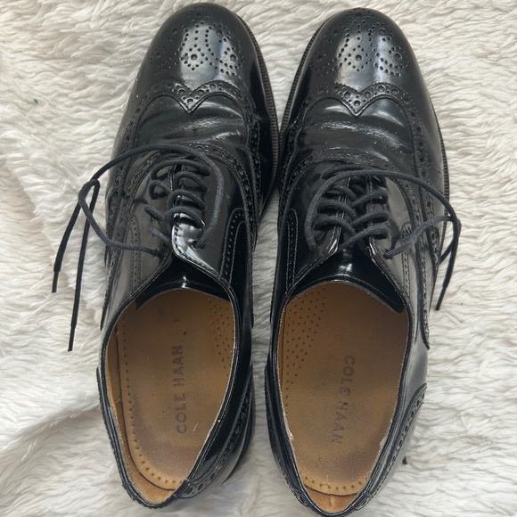Cole Haan wingtip oxfords 9.5 - Picture 12 of 13
